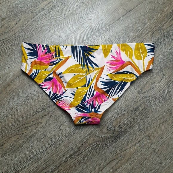 Xhilaration NWT Swimsuit Bikini Bottoms ~ 14W - Picture 3 of 4